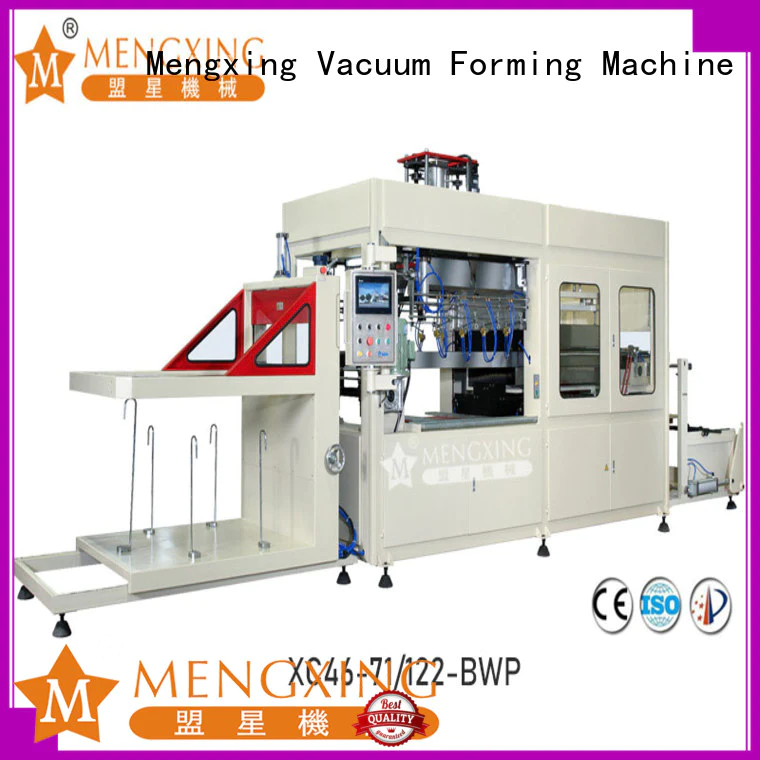 top selling plastic vacuum forming machine favorable price easy operation